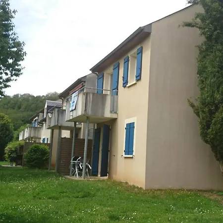 Entre Aubrac Et Vallee Du Lot * Pierrefiche (Aveyron)